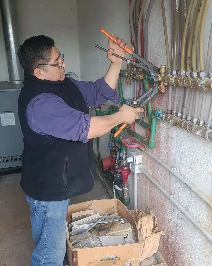 photo_4951751157034888887_y