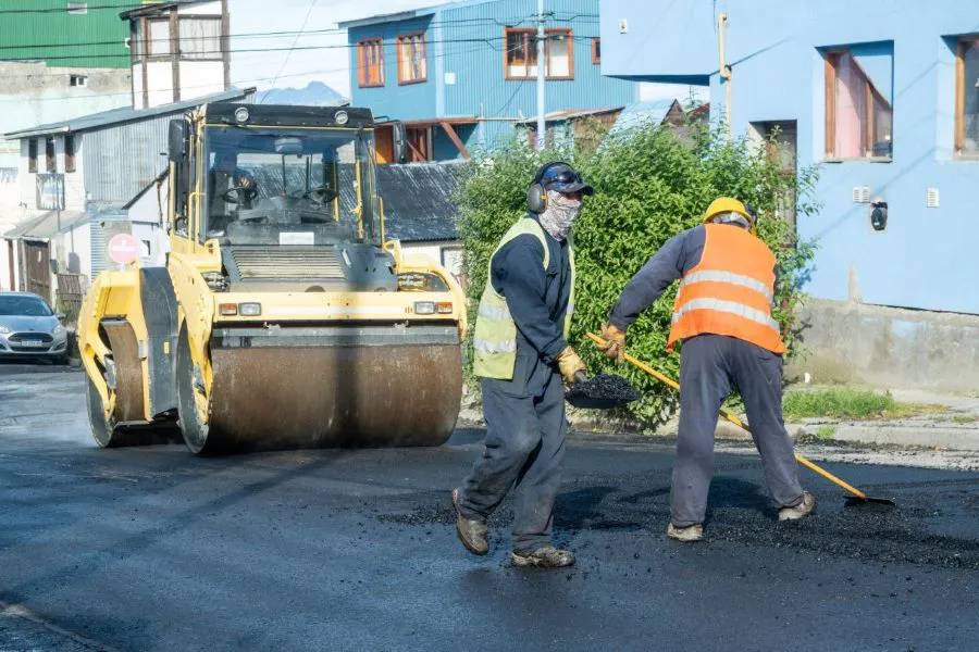 photo_5165934540361936760_y