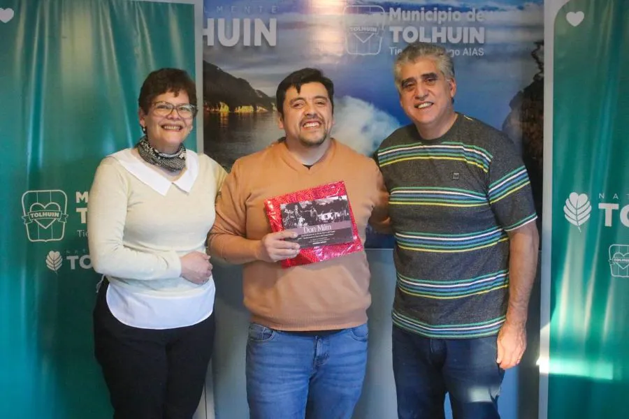 photo_4960797792679341601_y