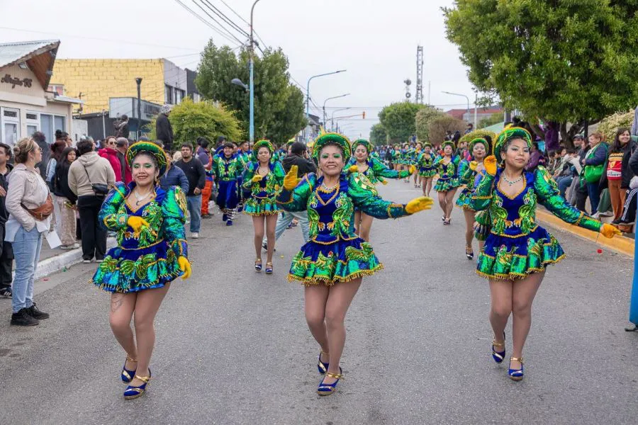 photo_4943243020098800578_y