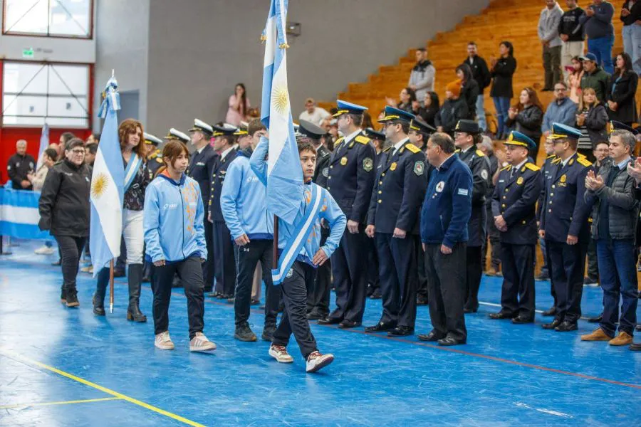 photo_5017272579647451367_y