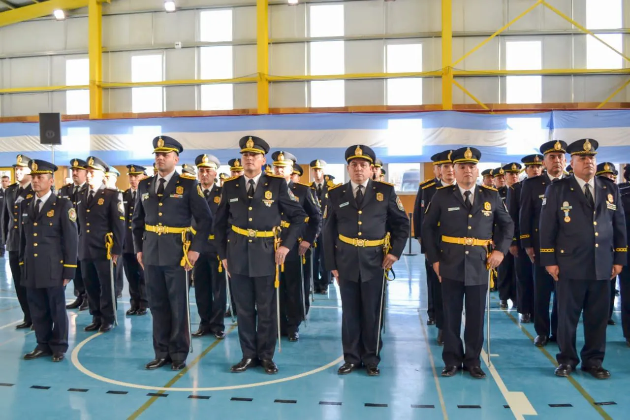 La Policía ha demostrado una inquebrantable resiliencia ante las adversidades (9)