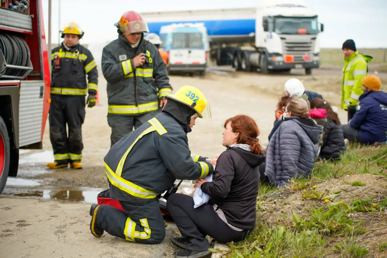 Se llevó adelante un simulacro de un violento accidente con heridos sobre la Ruta 3 (8)