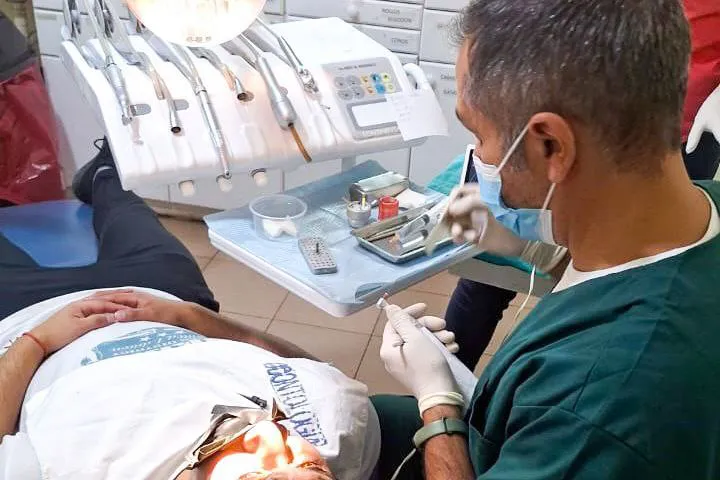 photo_5165723404064632340_x