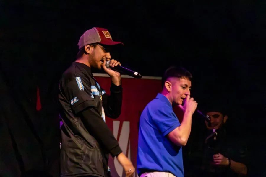 photo_4922961454378889188_y