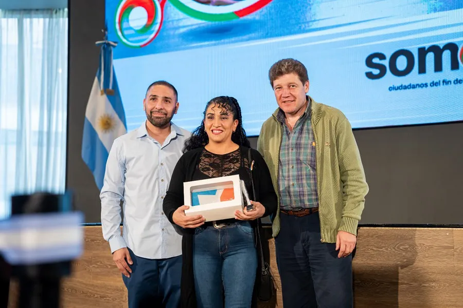 photo_5114312400718376952_y