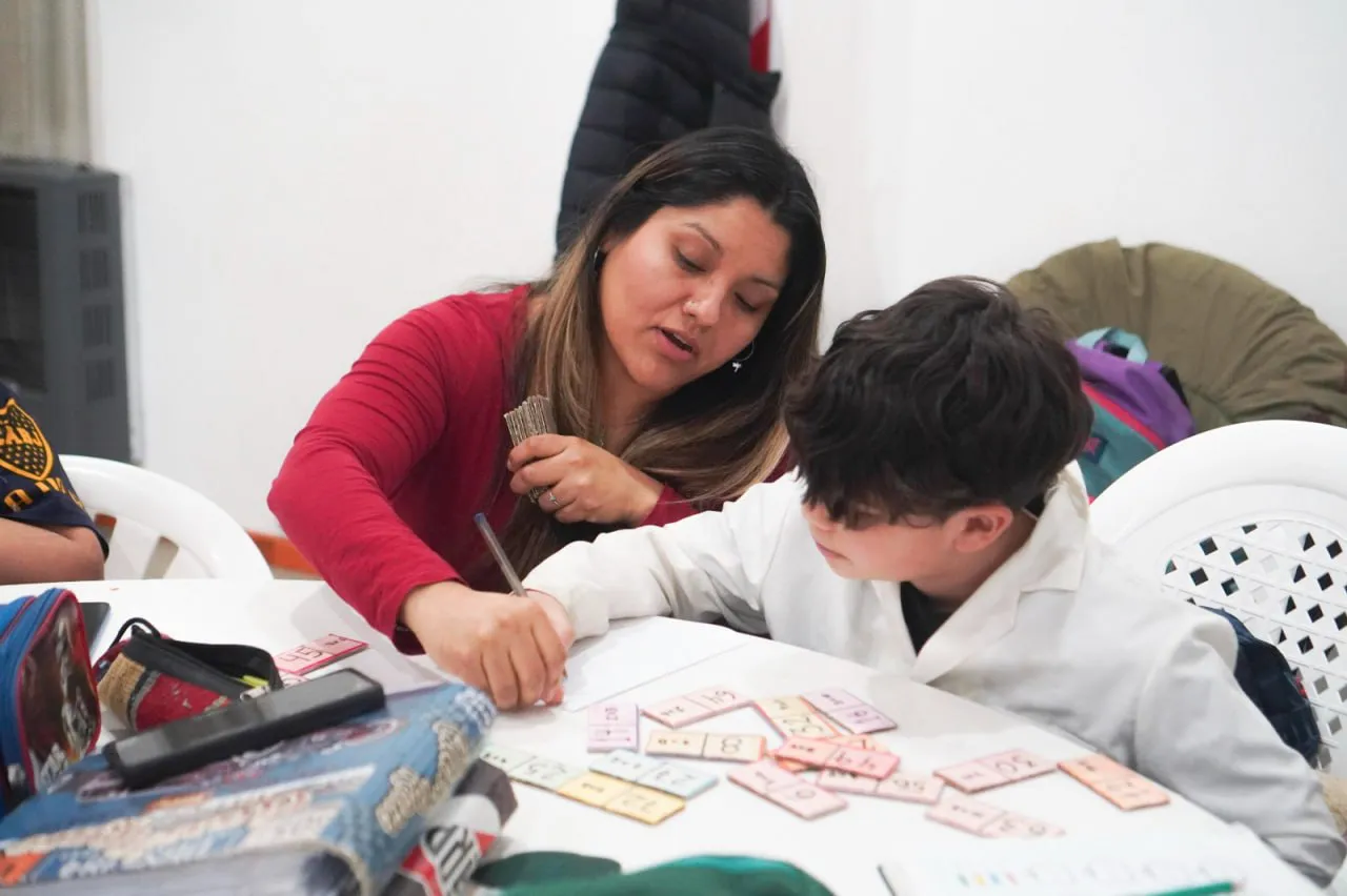 Continúa brindándose el programa de apoyo escolar “Aprendo en mi Barrio”