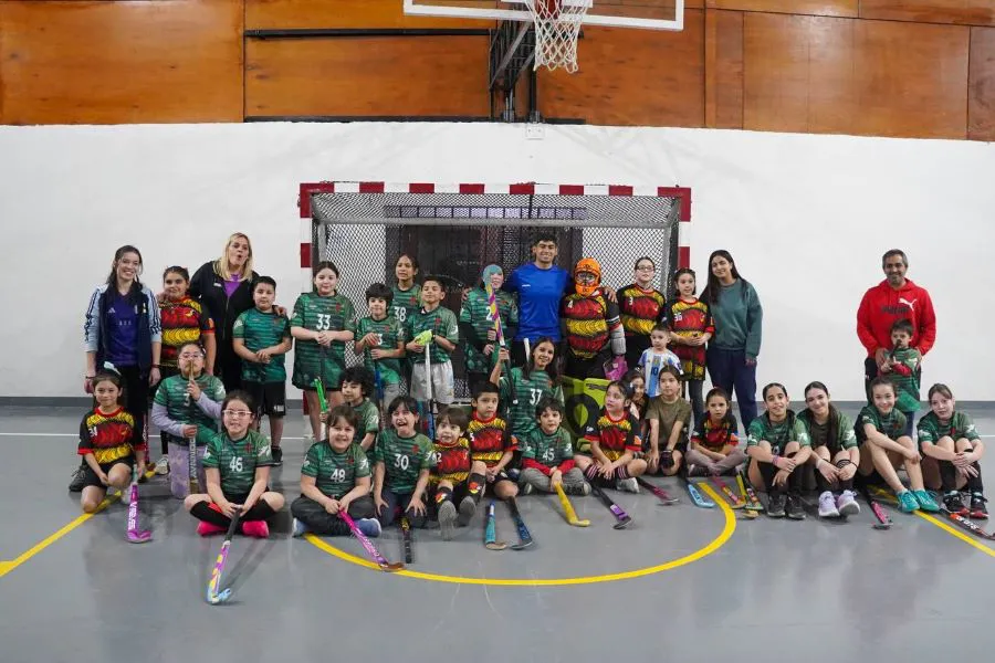 photo_5073341934591478577_y