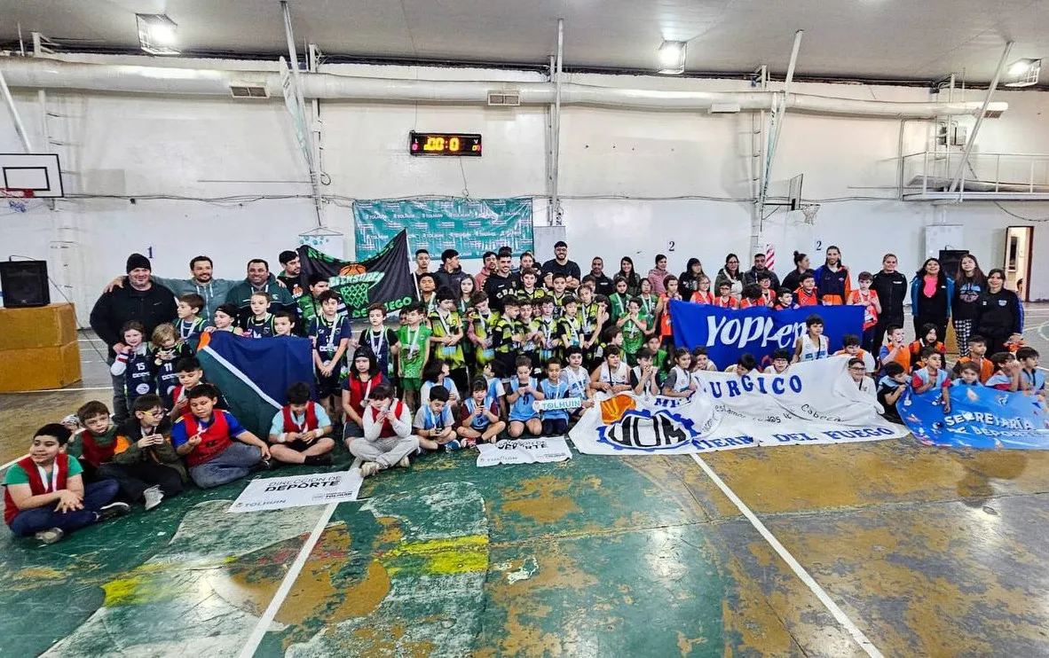 Tolhuin fue sede de un Encuentro Provincial de Básquet mini y pre mini (1)