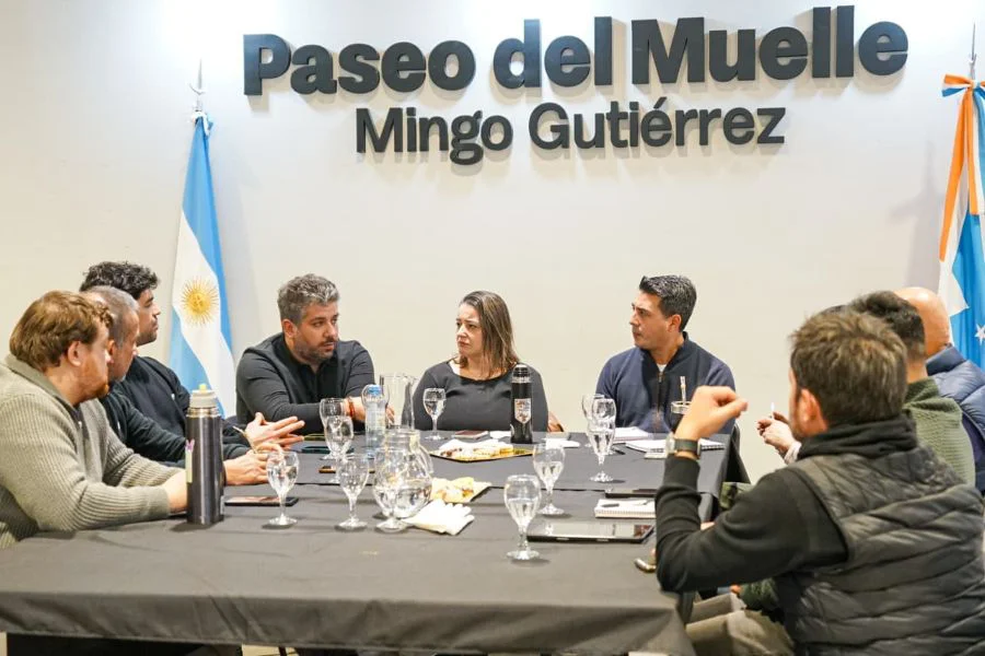Autoridades provinciales se reuniron con el Automóvil Club Río Grande