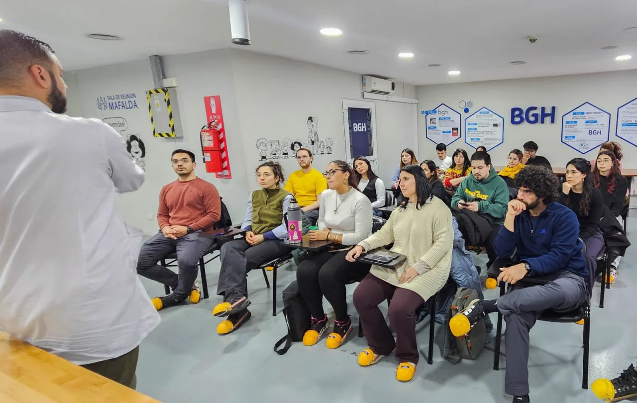 Participaron 19 jóvenes profesionales y técnicos