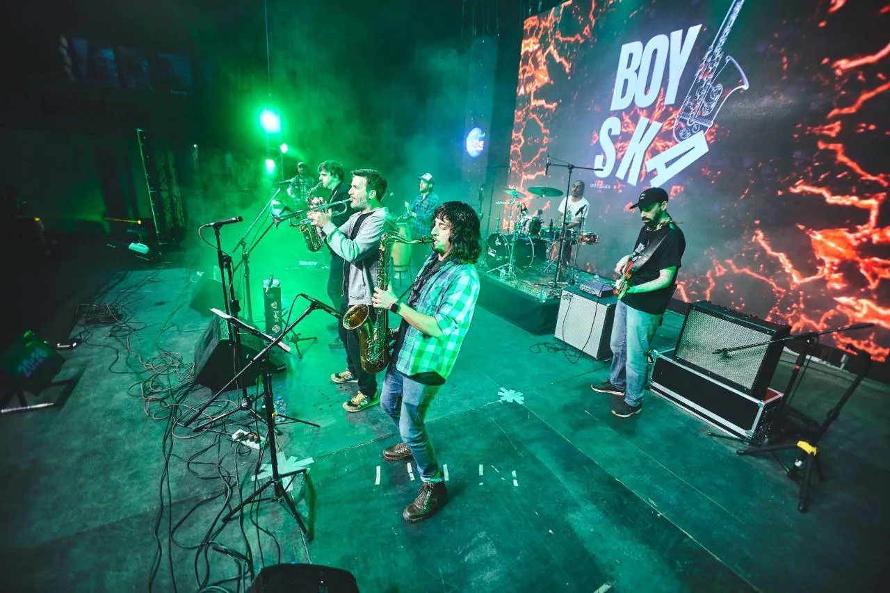 El Rock hizo vibrar el Cochocho Vargas en la fiesta de la “Noche más Larga” (1)