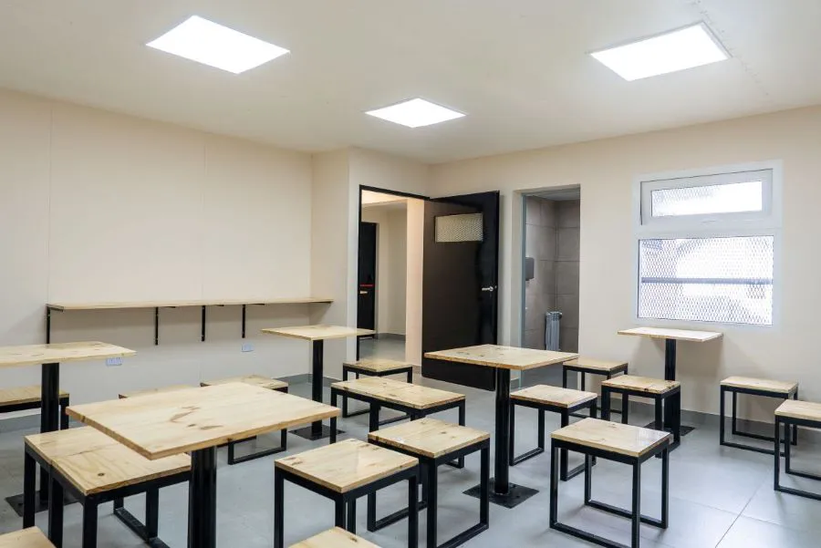 photo_4927489505258834737_y