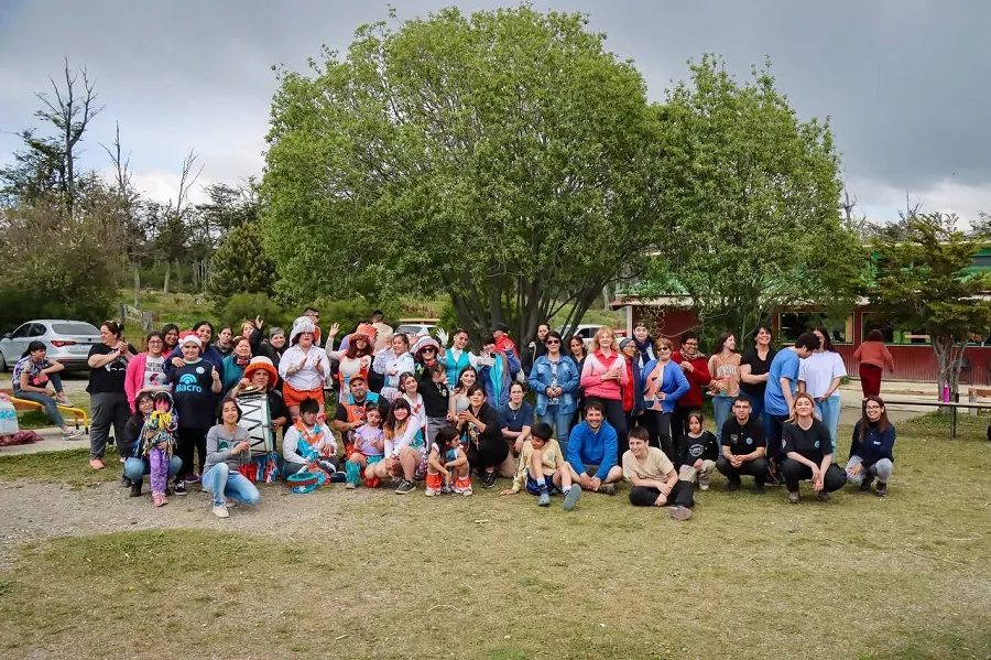 photo_5116115973450083432_y