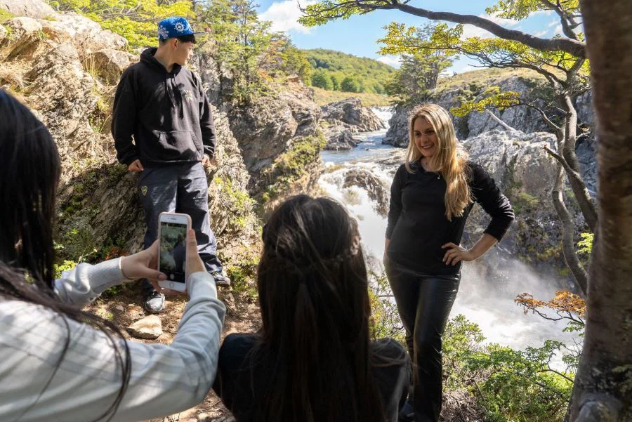 photo_4963493876798786607_y