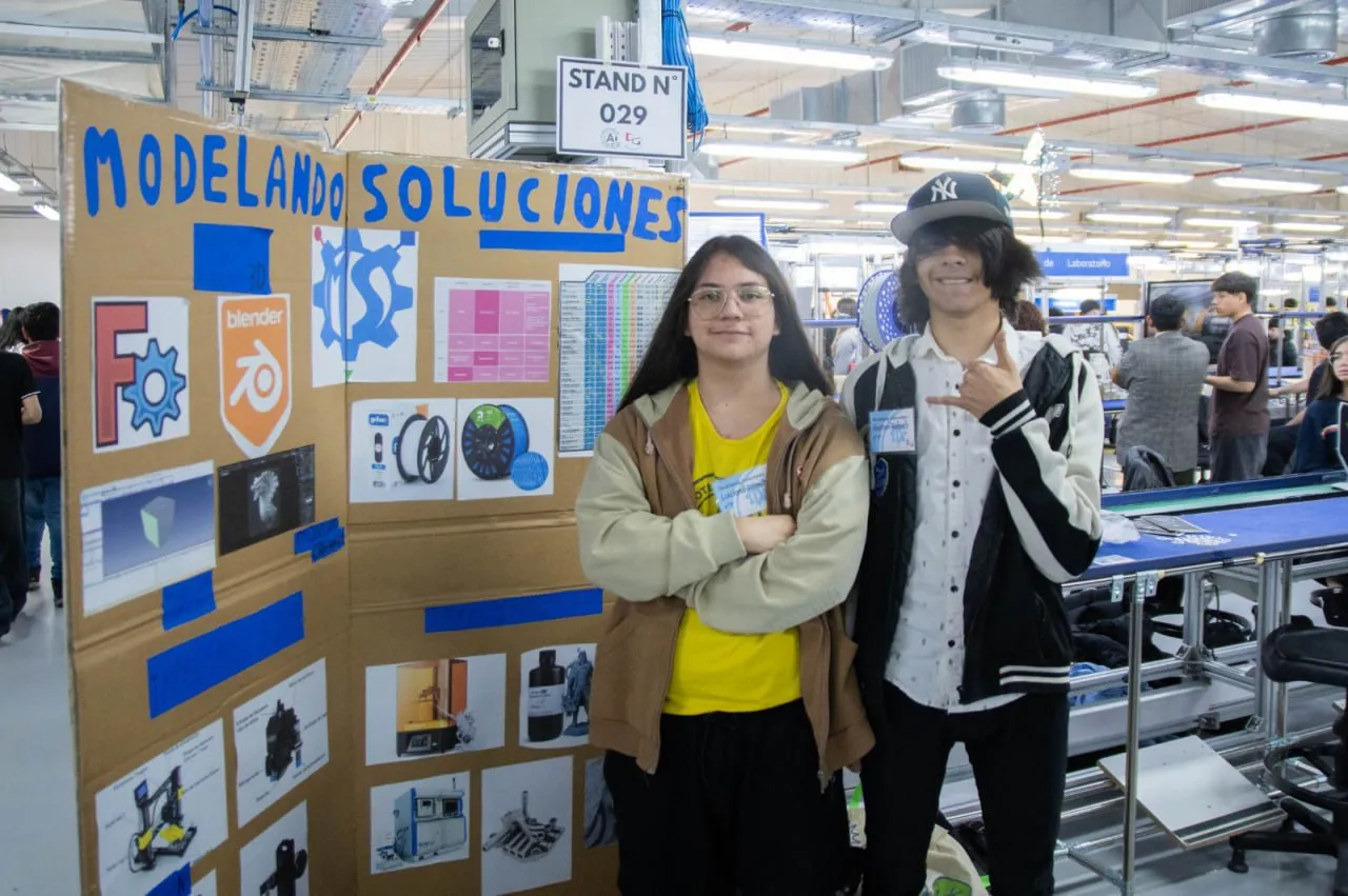 photo_4990338698004073261_y