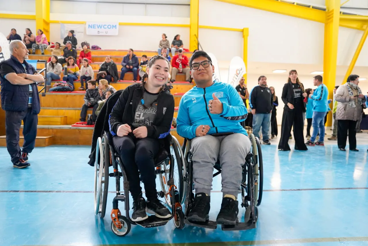Se llevó adelante el lanzamiento en la ciudad de Tolhuin de los Juegos Fueguinos (8)