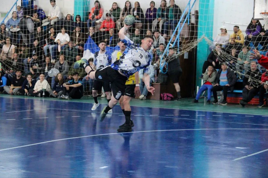 photo_4927482624721226696_y