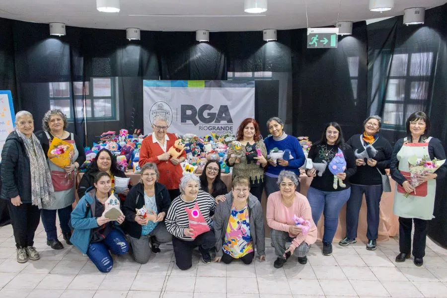 photo_4942904138585454968_y