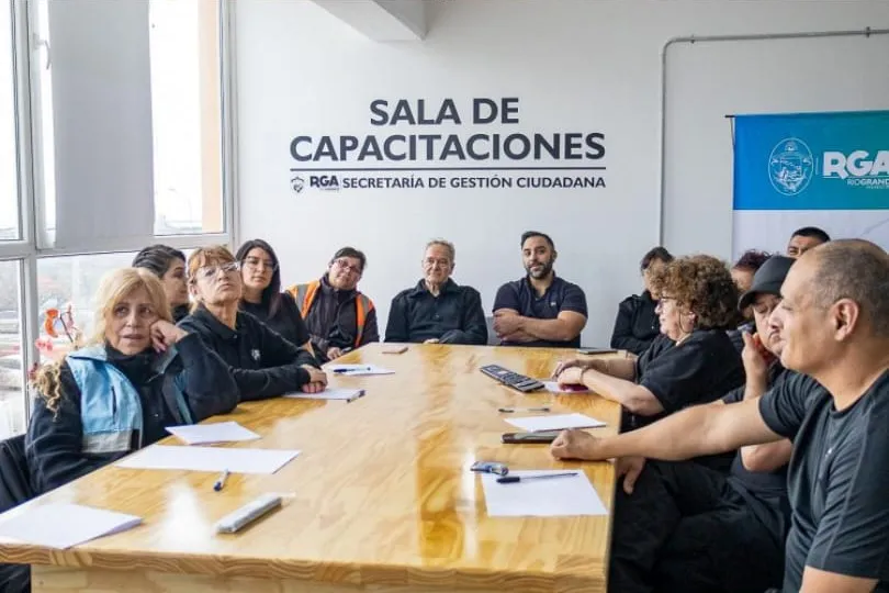 Personal de Seguridad Vial brinda capacitación a agentes de Tránsito Municipal (1)