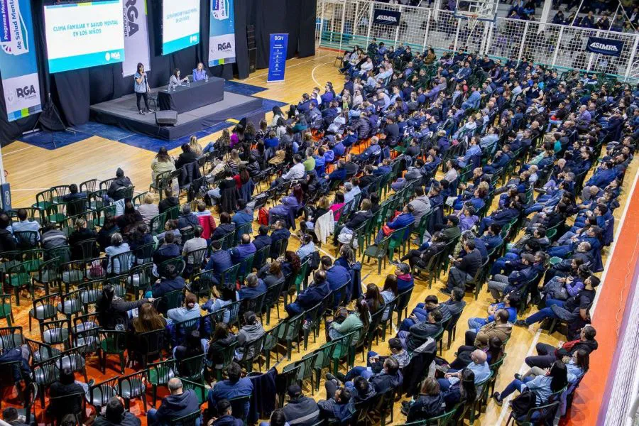 photo_5010784967122333489_y