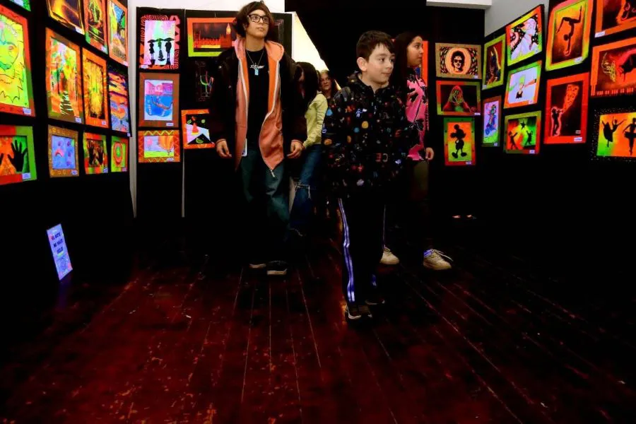 photo_5170180459131416415_y