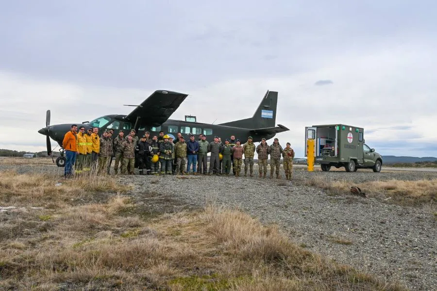 photo_5175139883641670490_y