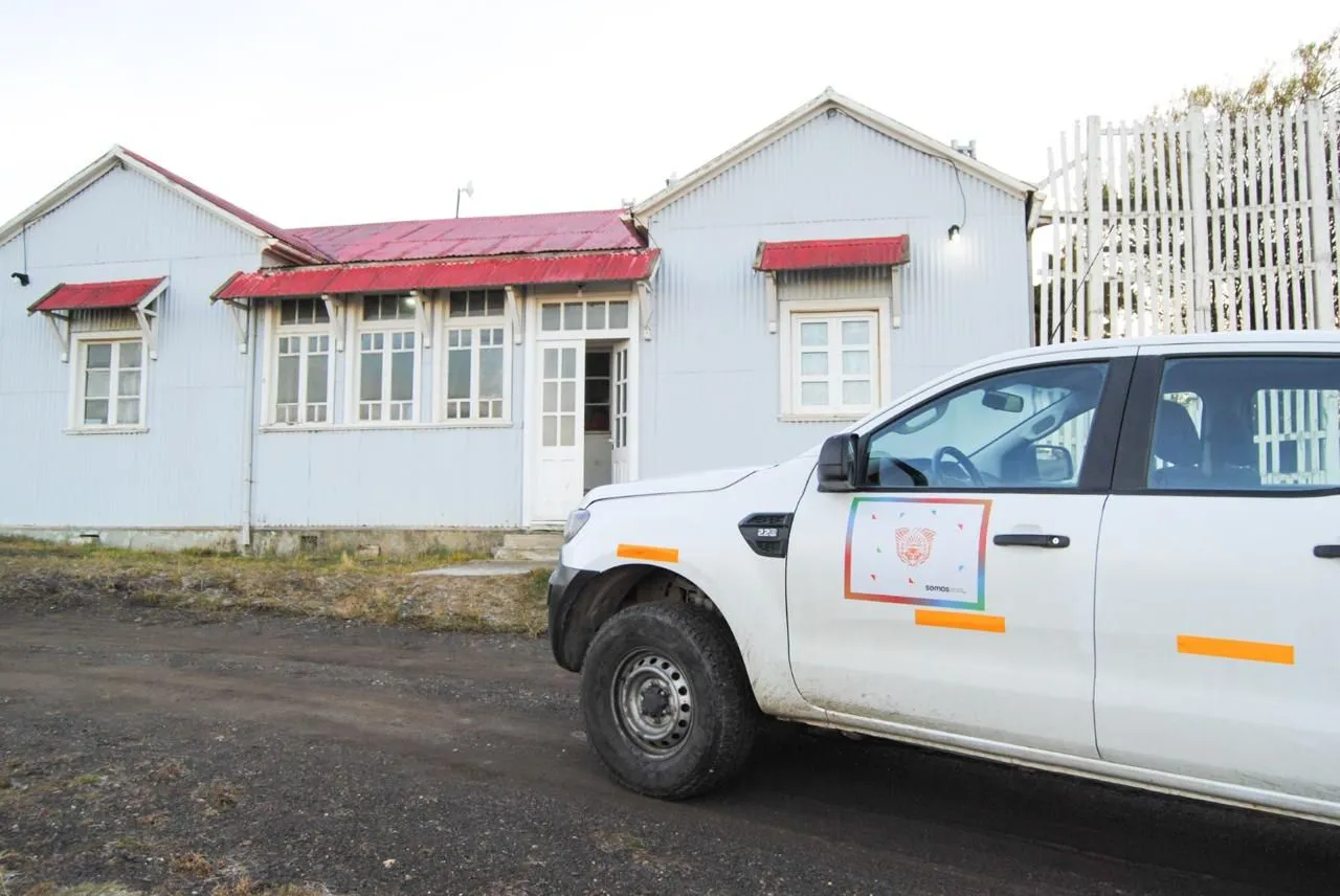 Asisten a trabajadores de la estancia María Behety en un operativo de Control Sanitario (3)