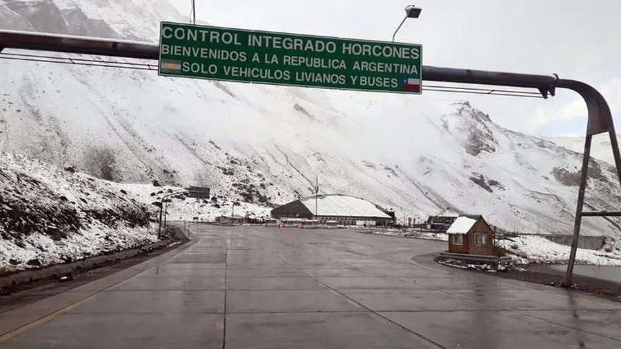 Caos en el cruce de Horcones