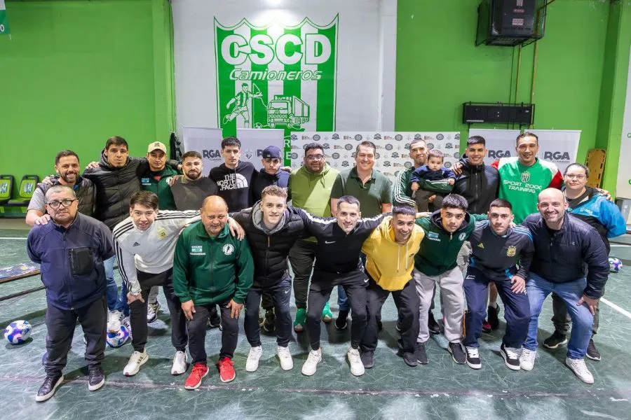 photo_5170556449162201882_y