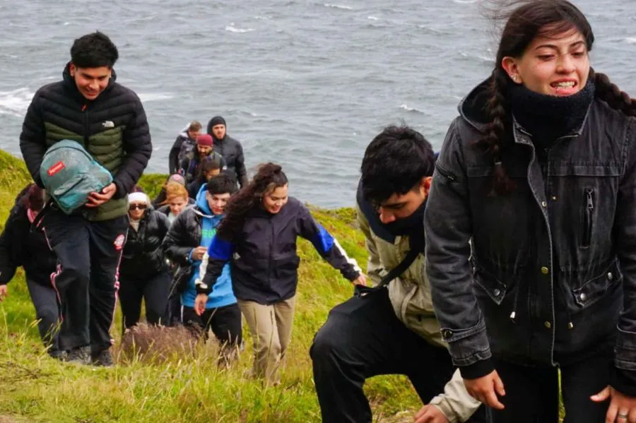 photo_5087257521256336269_y