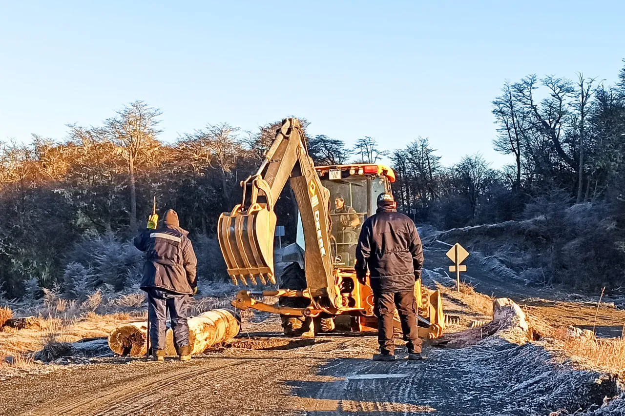 Continúan los trabajos de conservación y mantenimiento de las rutas provinciales (3)