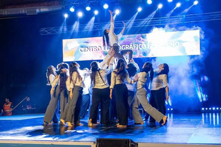 Con la presencia de más de 2800 artistas se realizó una nueva edición del “Arte en Movimiento”