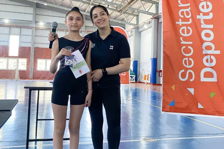 photo_5021625236947929995_y