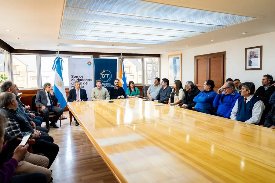 El BTF lanza líneas de crédito para la renovación de unidades en taxis y remises