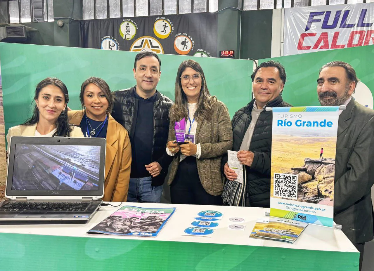 La ciudad de Río Grande participa de la Expo Turismo en la provincia de Santa Cruz (1)