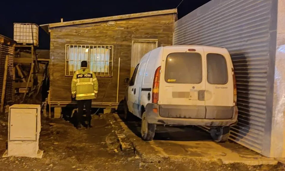 Se realizaron siete allanamientos por un robo que quedó registrado por una cámara (1)