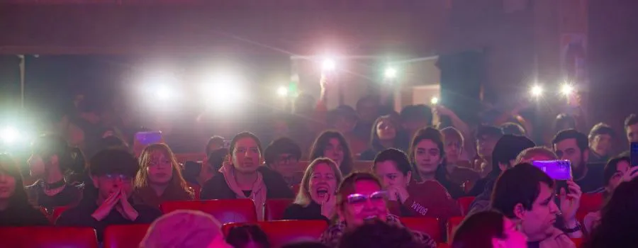 photo_5143250606163602995_y