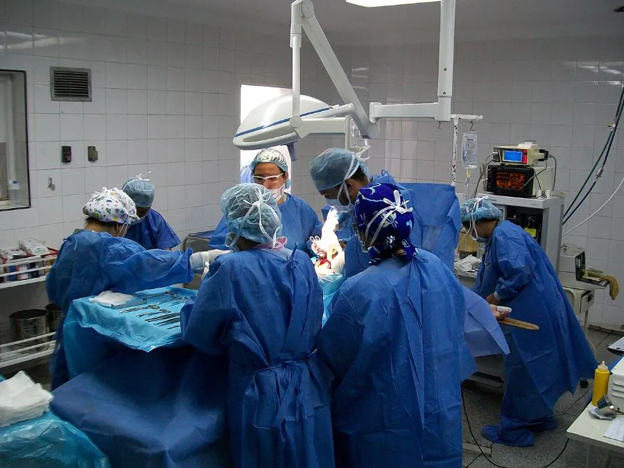 Cesarean_team