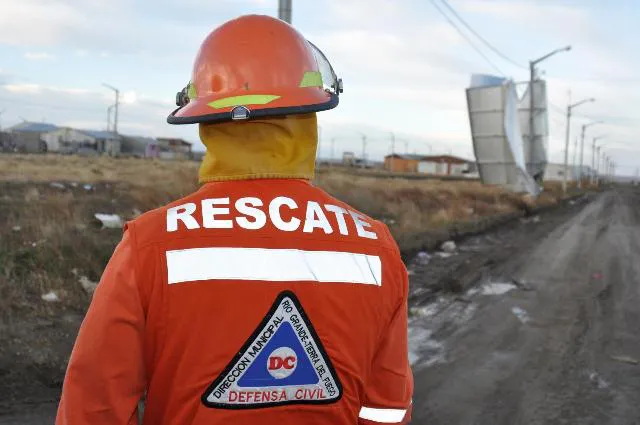 Rige un alerta por fuertes vientos para este lunes con ráfagas de hasta 75 km