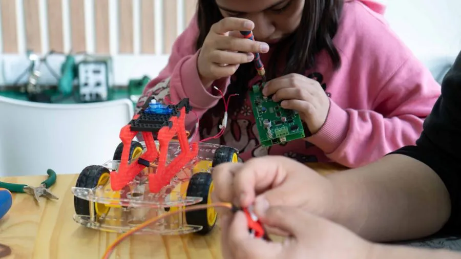 photo_4918166759048064466_y