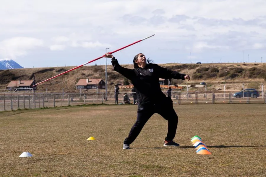 photo_5143519226306956444_y