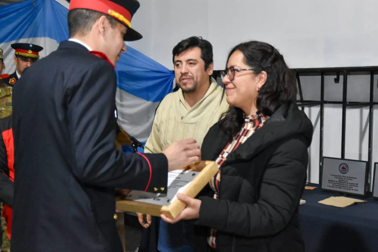 Bomberos Voluntarios de Tolhuin celebraron el 25° aniversario del cuartel (4)