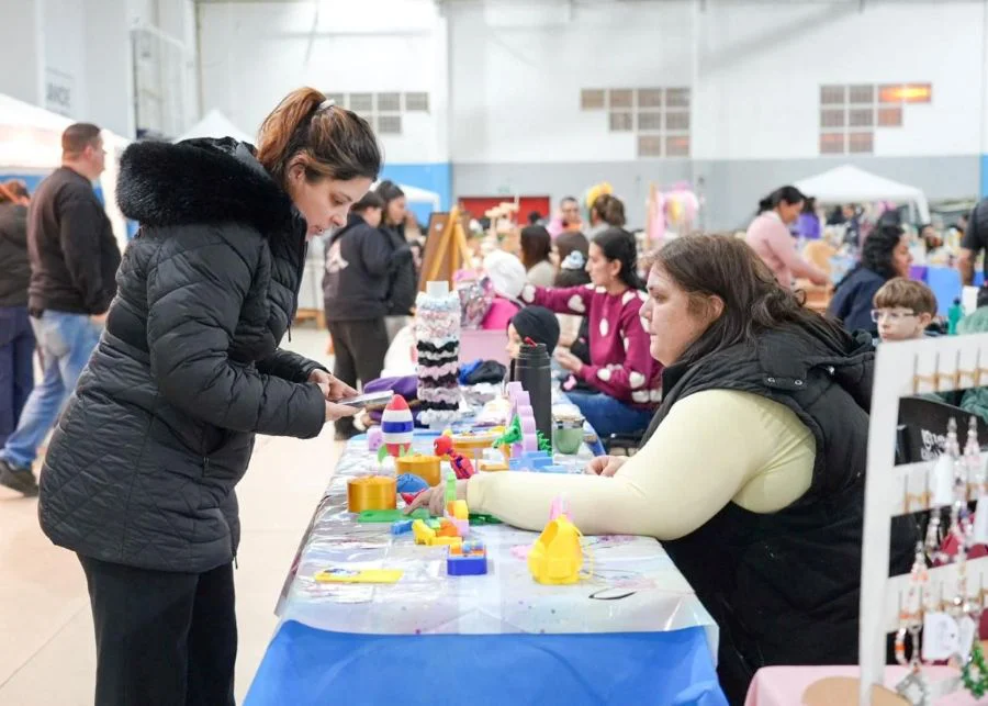 Vecinos de Río Grande aprovecharon los precios en ‘El Mercado en tu Barrio’
