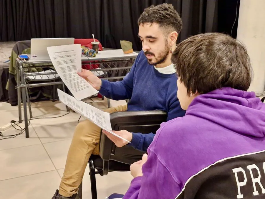 photo_5075965618439696238_y