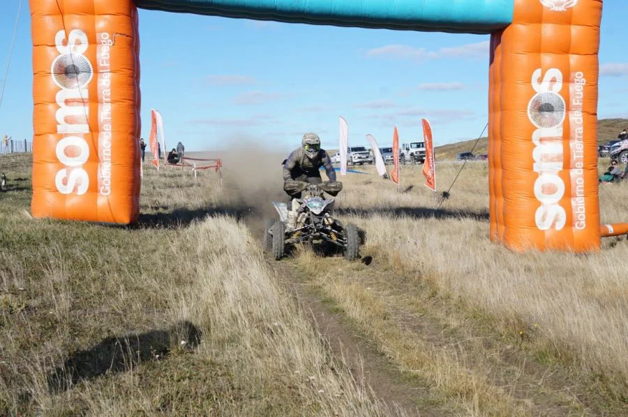 Vuelta a la Tierra del Fuego