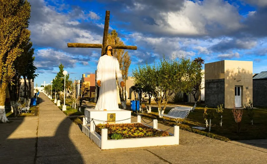 Este lunes se realizará la misa por ‘Los Fieles Difuntos’ en el cementerio municipal