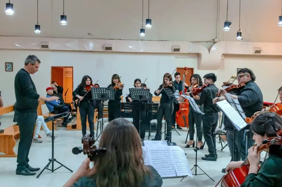 Dictan la carrera de Técnico Instrumentista Orquestal en la capilla “Sagrado Corazón de Jesús” (1)