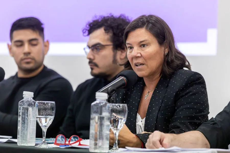 photo_4965312426081454866_y