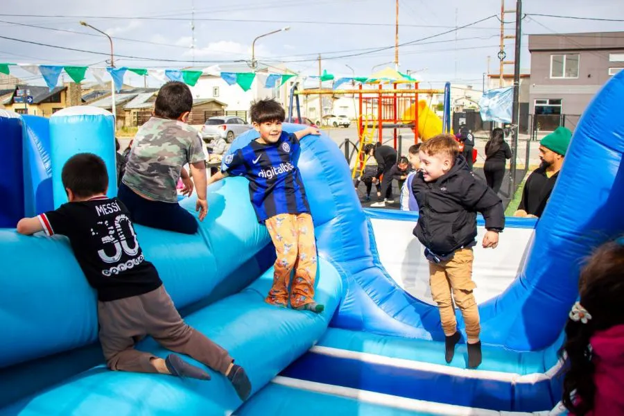 photo_5177386044163296205_y